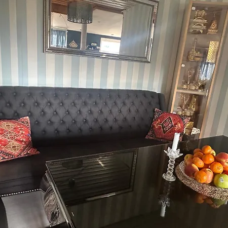 Scandinavian Style Ridabu Feriehus *